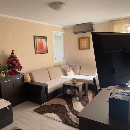 Studio Apartment For Rent In Budva Extérieur photo
