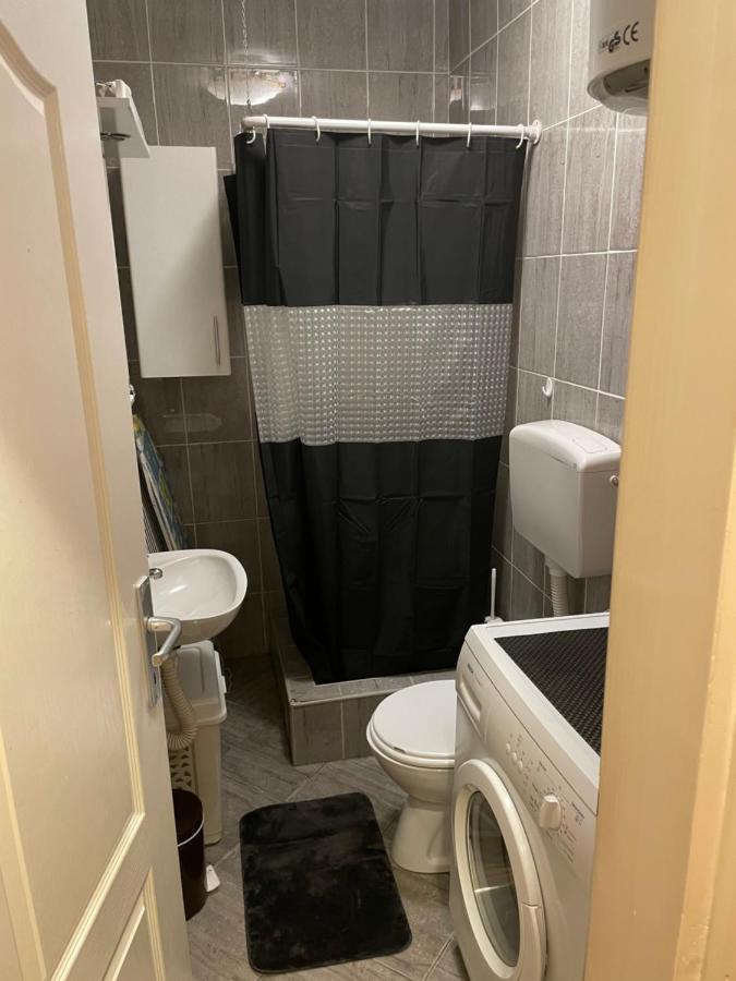 Studio Apartment For Rent In Budva Extérieur photo