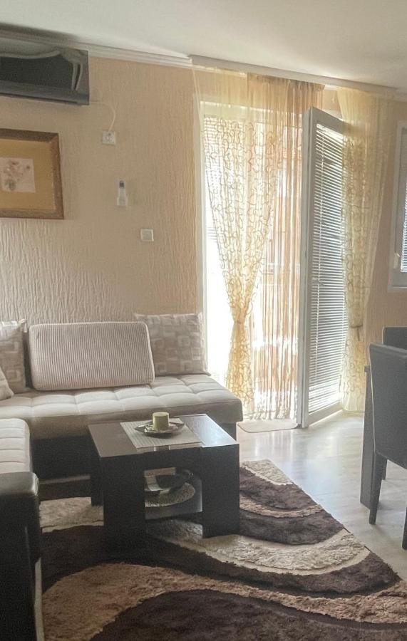 Studio Apartment For Rent In Budva Extérieur photo